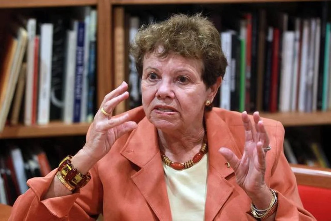 Carol Damian Florida International University Miami